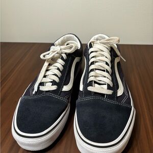 Vans Sneakers 7.5 Men / 9 women